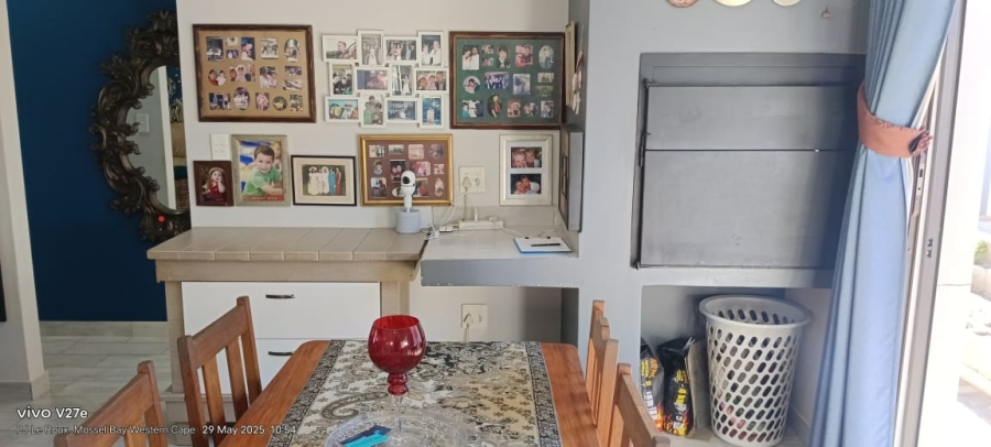 2 Bedroom Property for Sale in Dana Bay Western Cape